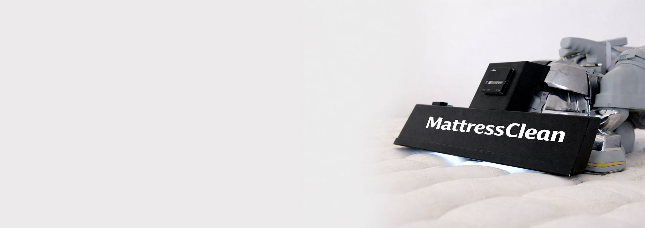 Dry extraction is the safest way to clean a mattress
